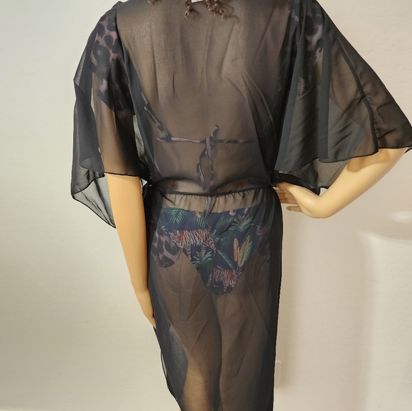 Beach Coverup - Picture 3 of 5